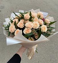 Букет Кремовые розы Латте в Сухиничах