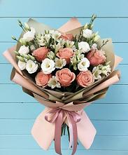 Букет олимп в Сухиничах Букет цветов из:  Розы, Альстромерии и Лизиантусы в Сухиничах