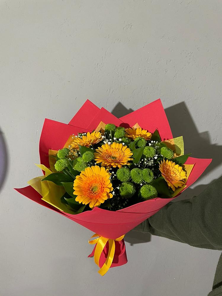 Букет восход солнца в Сухиничах Букет цветов из: Герберы и Хризантемы в Сухиничах