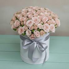 Композиция утонченная красота в Сухиничах Цветочная композиция из Розы в шляпной коробке в Сухиничах