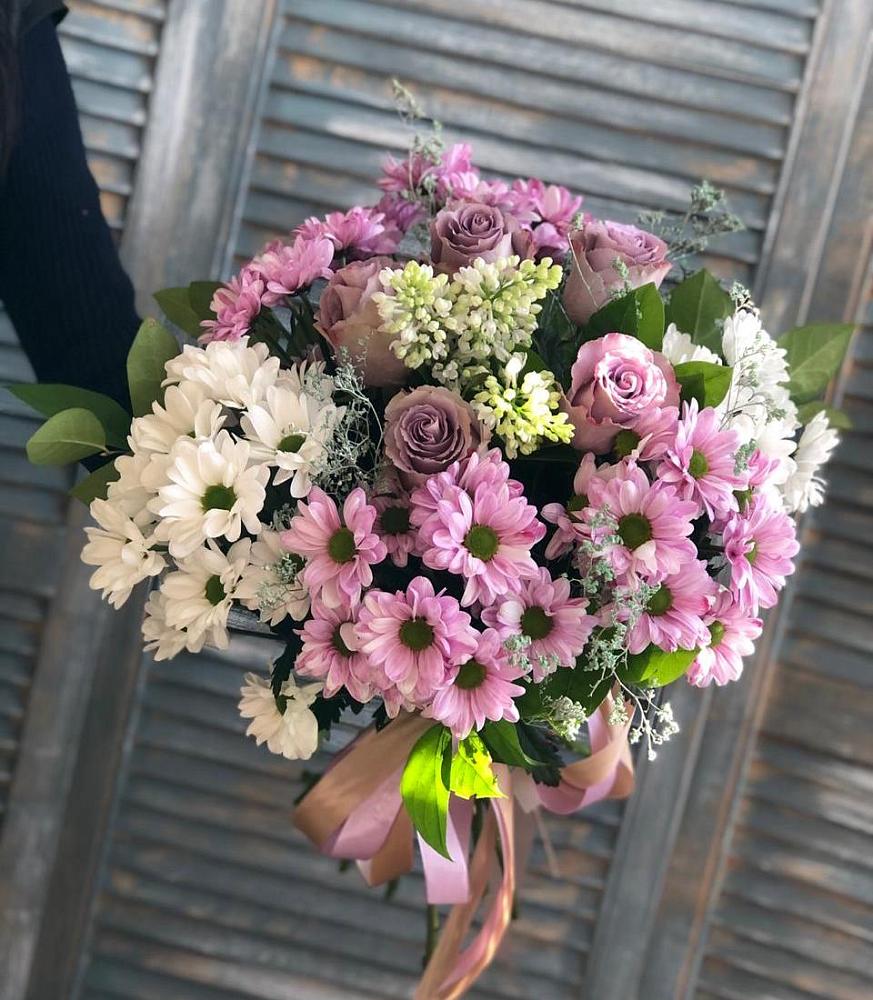 Букет Цветочный шарм в Сухиничах Букет цветов из: Хризантемы и Розы в Сухиничах