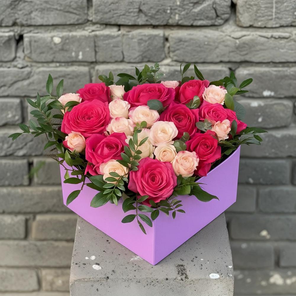 Композиция моя любовь в Сухиничах Цветочная композиция из Розы в коробке в Сухиничах