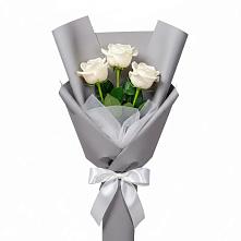 Букет 3 белые розы #REPLACE_PRED# Сухиничах Букет 3 белые розы #REPLACE_PRED# Сухиничах