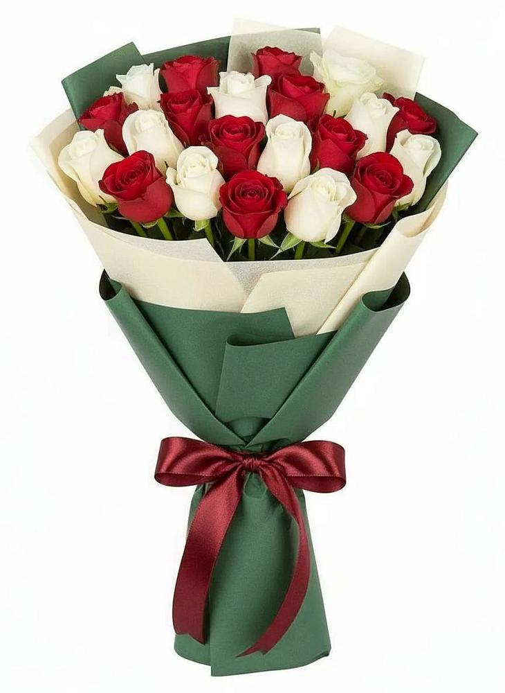 Микс из красных и белых роз в Сухиничах Букет Микс из красных и белых роз в Сухиничах