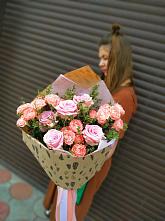 Букет цветов из:  Розы #REPLACE_PRED# Сухиничах