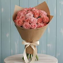 Букет цветов из:  Розы в Сухиничах