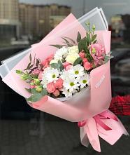 Букет цветов из:  Розы, Лизиантусы и Хризантемы в Сухиничах