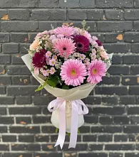 Букет цветов из:  Герберы и Хризантемы в Сухиничах