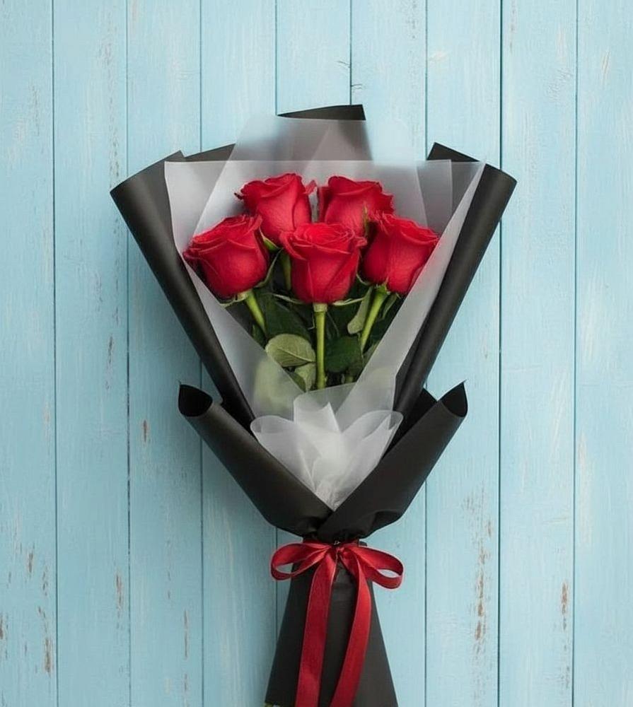 Букет в ритме города в Сухиничах Букет цветов из: Розы в Сухиничах