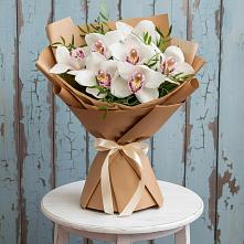 Букет Белые орхидеи #REPLACE_PRED# Сухиничах Букет цветов из:  Орхидеи и Розы #REPLACE_PRED# Сухиничах